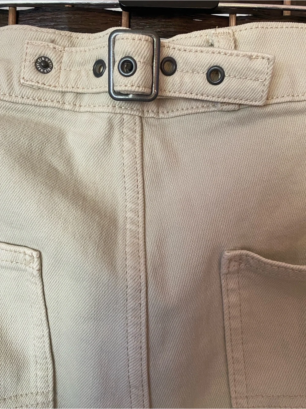 Old Navy Women's Straight Leg Pants in Light Beige